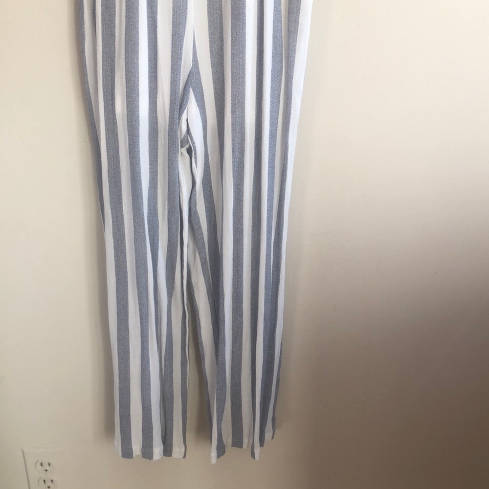 Bib romper/jumpsuit sz M - Picture 2 of 7